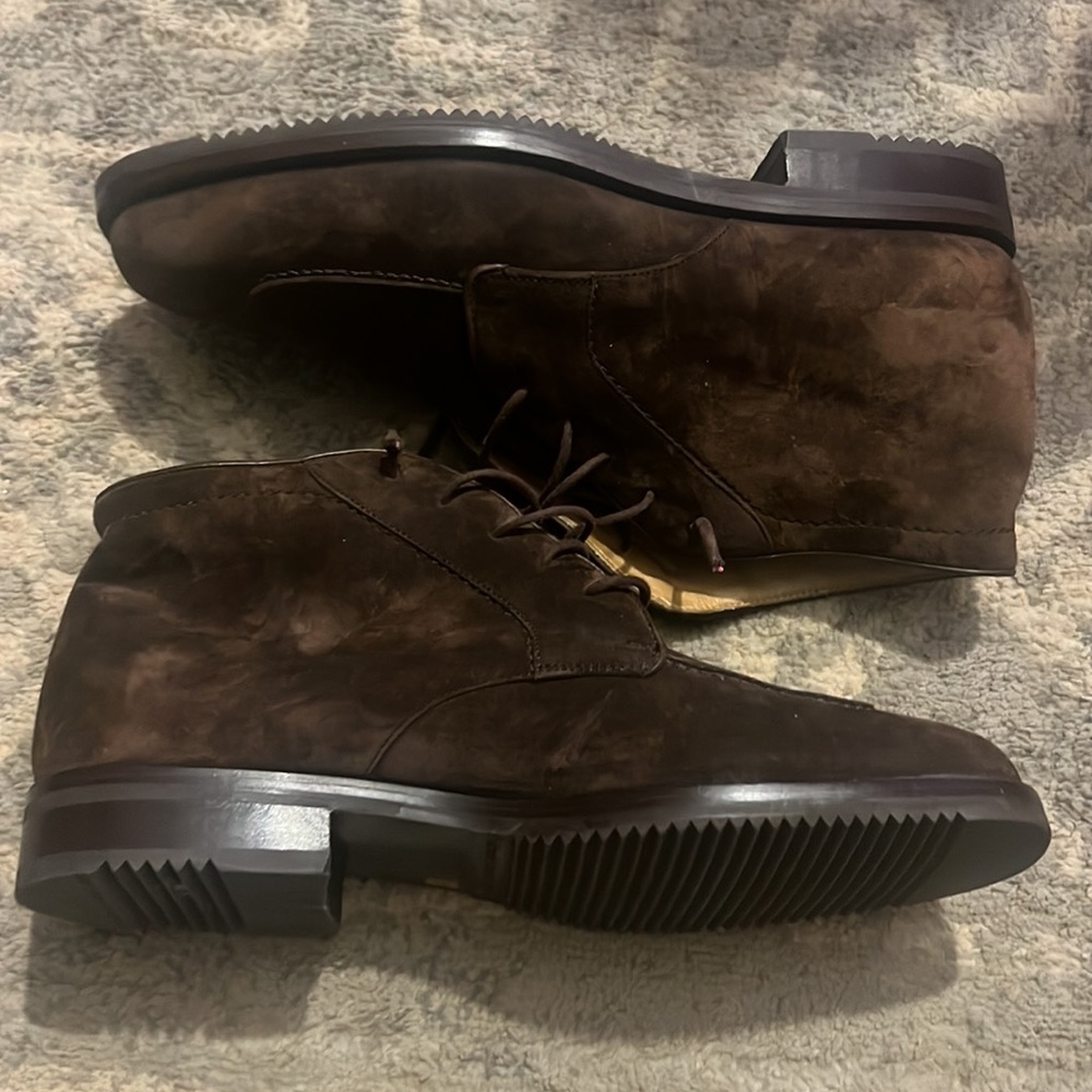 Cole Haan men’s suede chukka boot - Picture 2 of 4